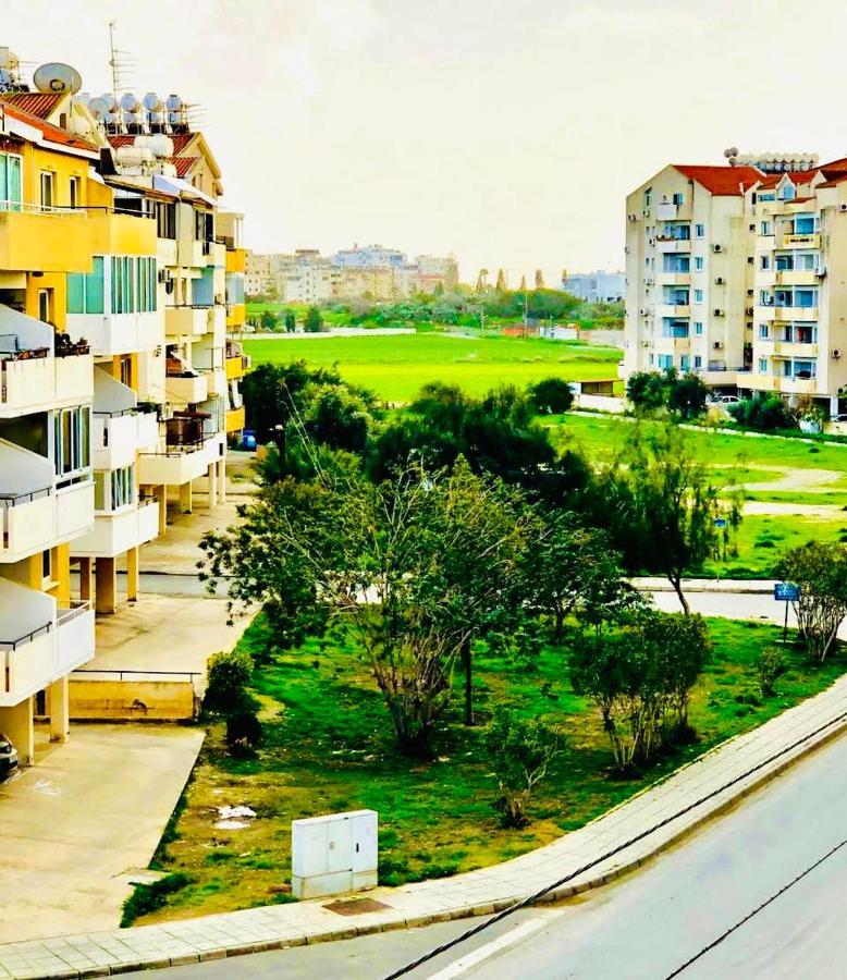 Mackenzie Apartment 301 Ларнака Экстерьер фото